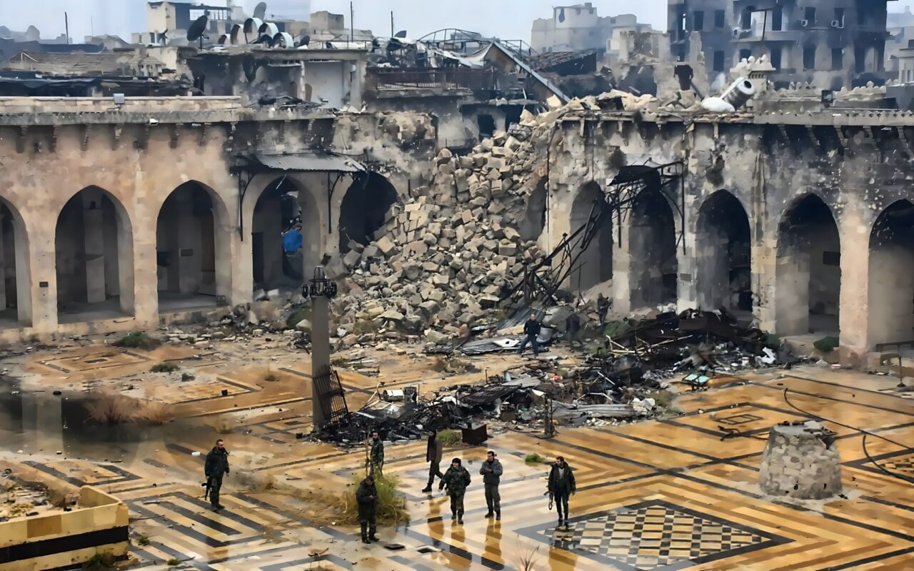 سوريا.. فيديو سابق لقوات الأسد بالمسجد الأموي في حلب يبرز بعد ترميمه وإعادة افتتاحه