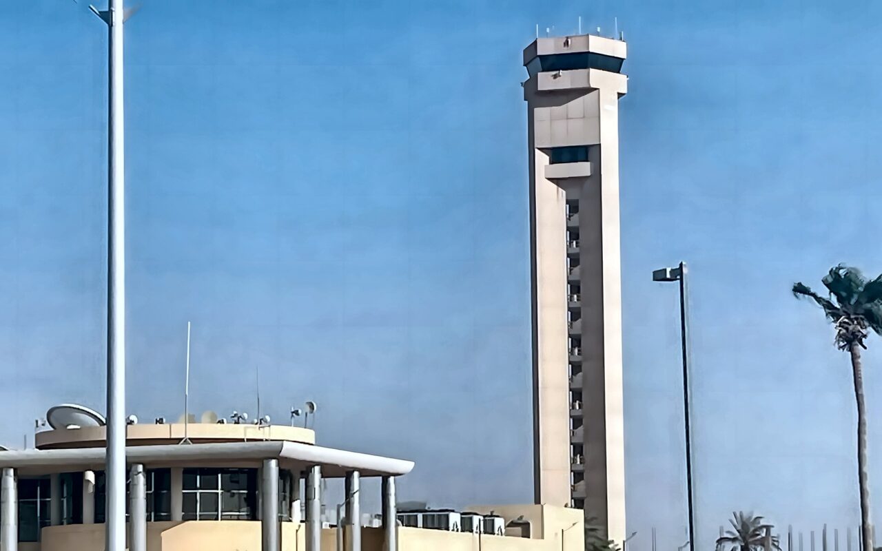 هيئة الطيران المدني في السعودية: تعليق عمليات مطار الملك خالد الدولي بالرياض