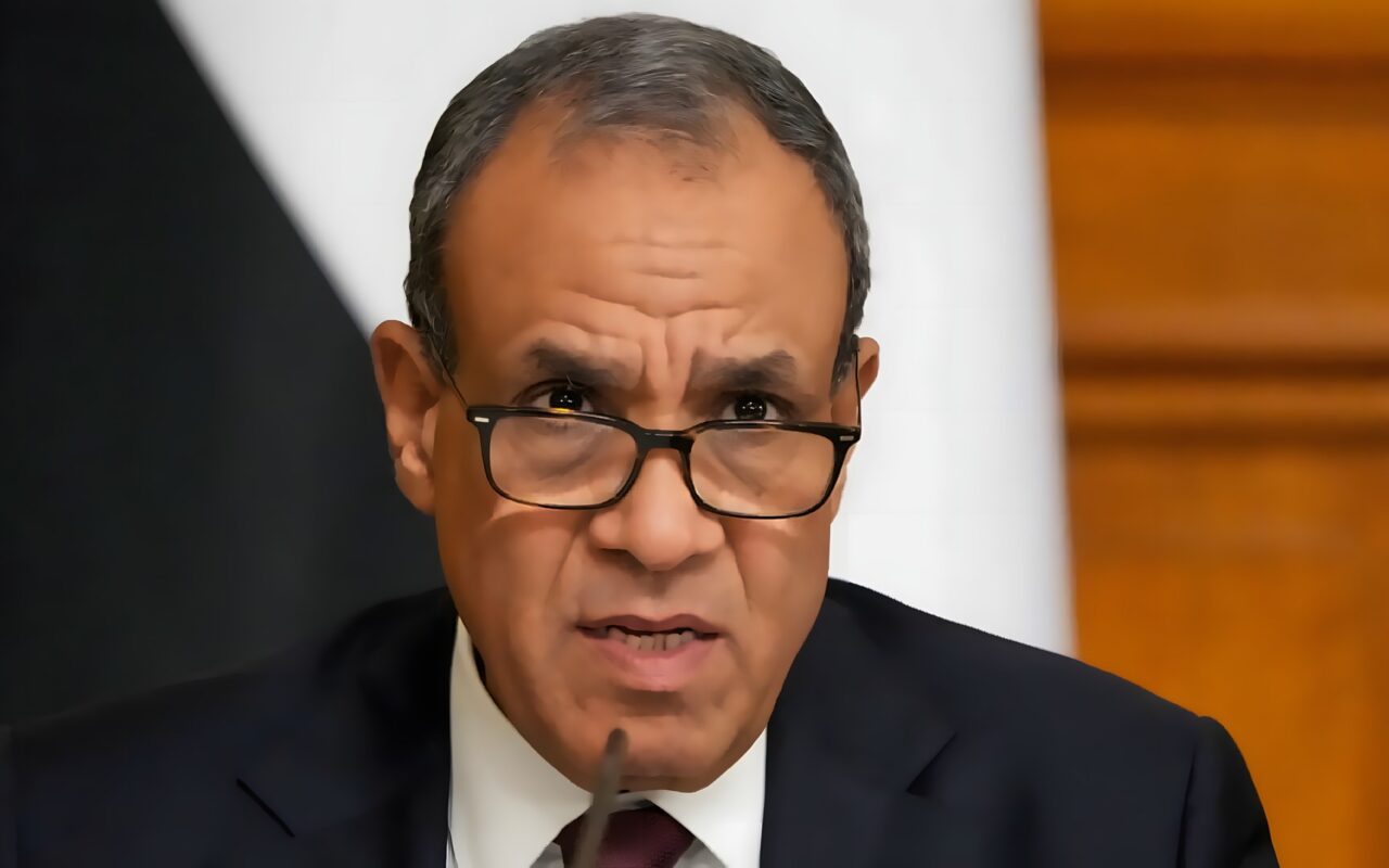 مصر تعلن وفاة مواطنة وإصابة 5 آخرين في هجوم مطار الرياض.. وتكشف توجيهات السيسي