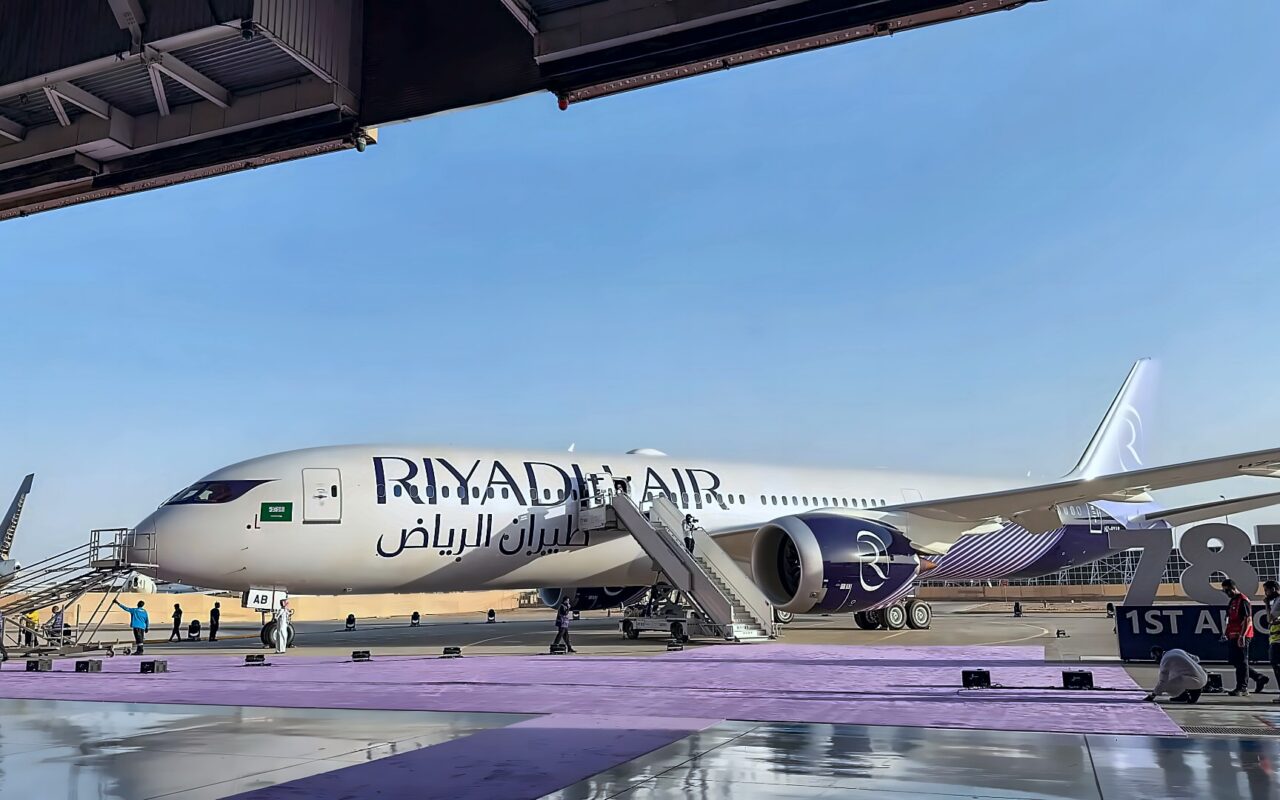 السعودية.. تمديد تعليق العمليات التشغيلية في مطار الملك خالد بالرياض