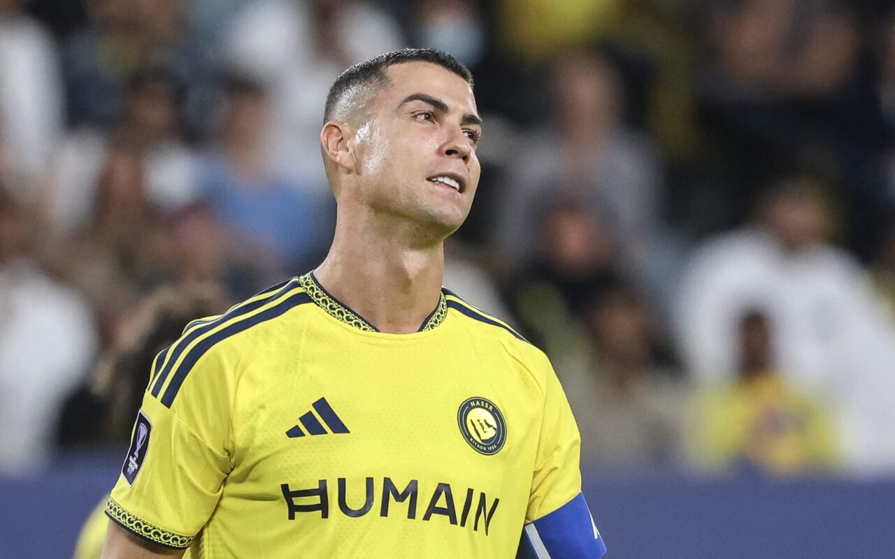 بعد حمله وشاح السعودية.. النصر يعيد نشر تصريح سابق لرونالدو حول “الانتماء”