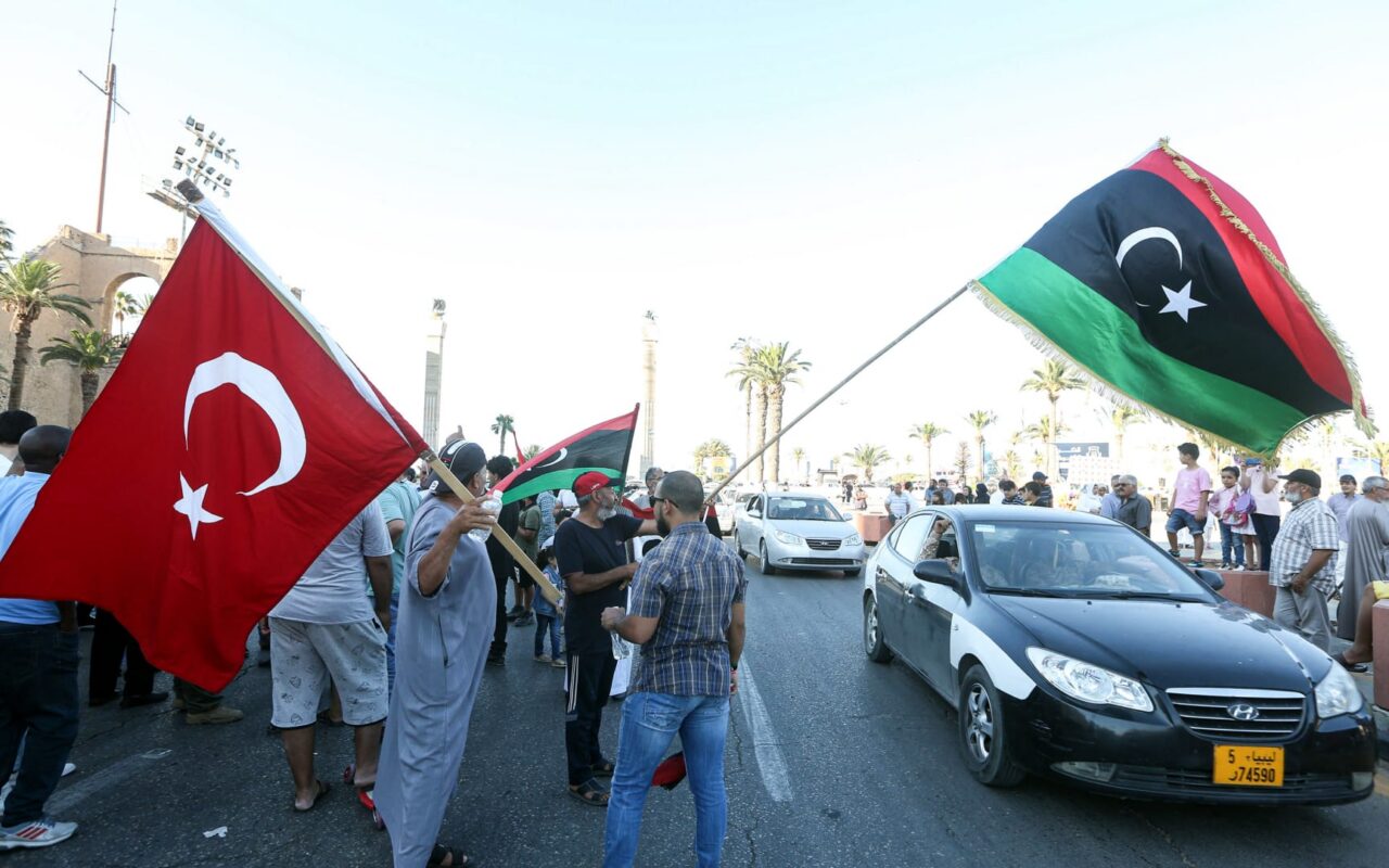 بعد سنوات من الرفض.. البرلمان في شرق ليبيا يعتمد مذكرة تفاهم “الحدود البحرية” مع تركيا