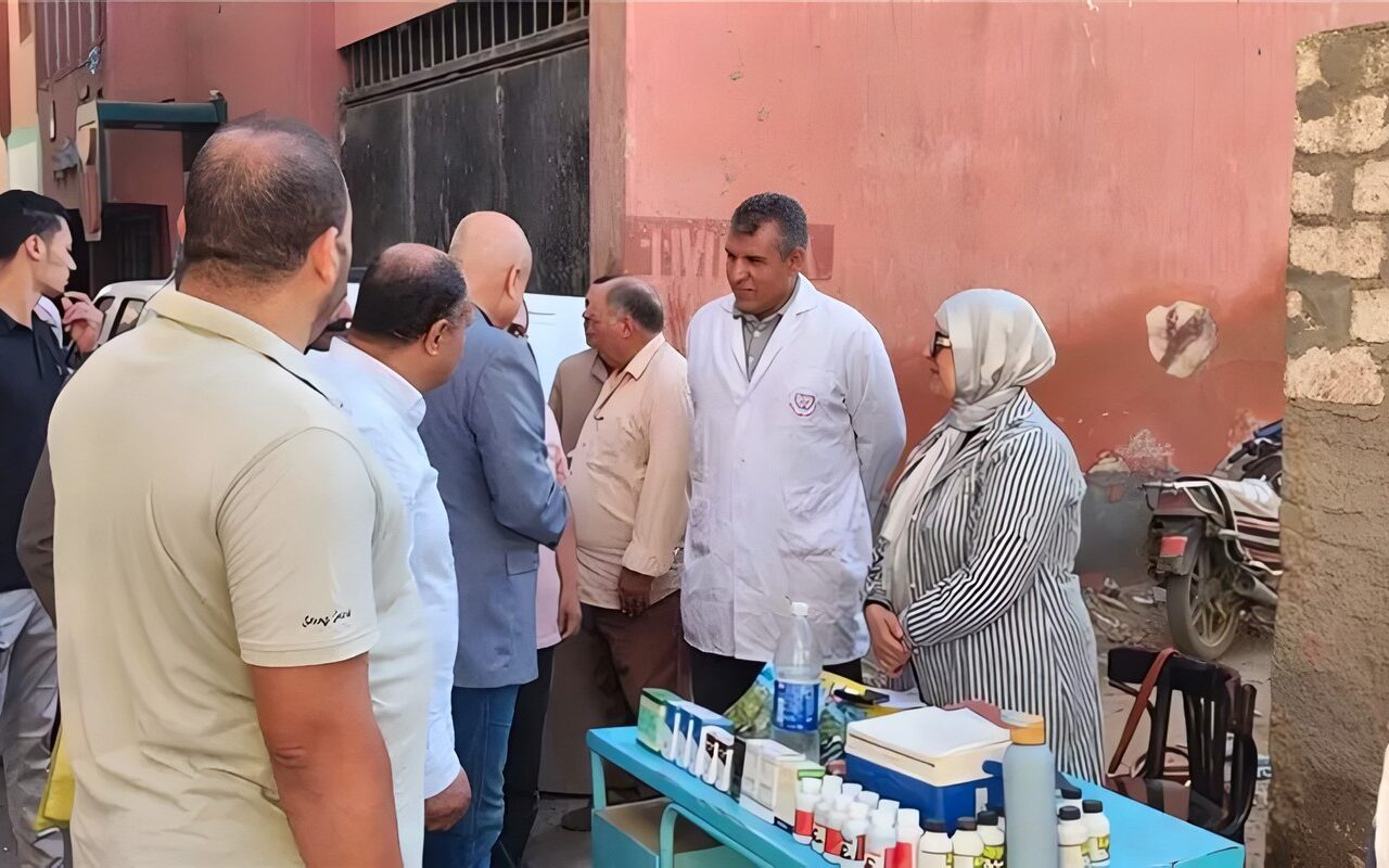 محافظ الشرقية: قوافل «أهالينا» تصل قريتي بني حسن والصوفية بأولاد صقر