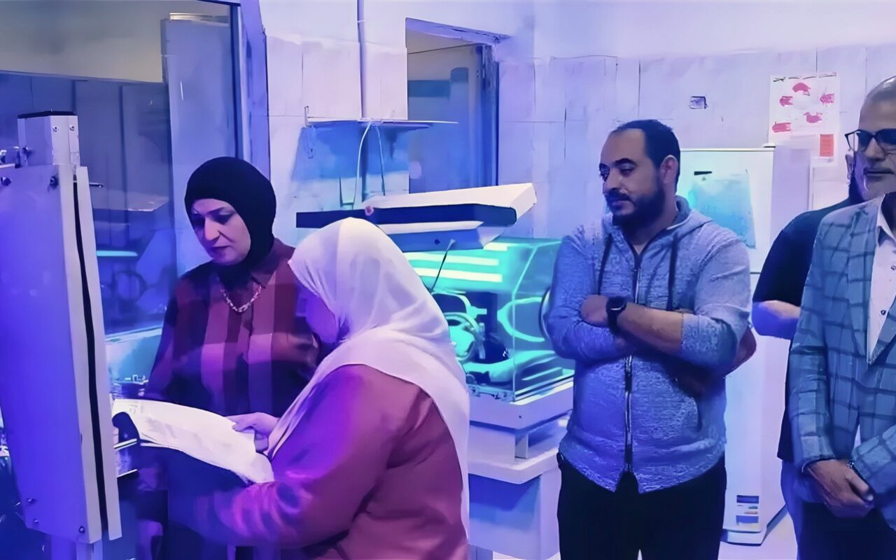 وكيلة وزارة الصحة بالمنيا تفاجئ مستشفى مغاغة وتقرر إحالة الأطباء المتغيبين للتحقيق