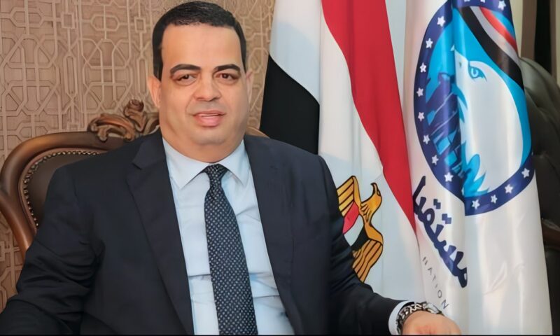 عصام هلال: تراجع الدين العام يدعم الاستقرار المالي ويعزز فرص تحسين مستوى المعيشة