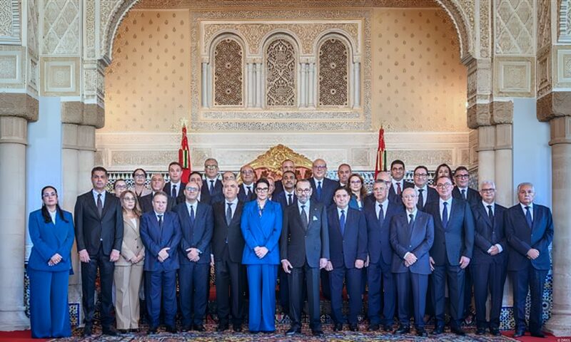 بالأسماء، الملك محمد السادس يترأس مراسم تعيين الحكومة المغربية الجديدة