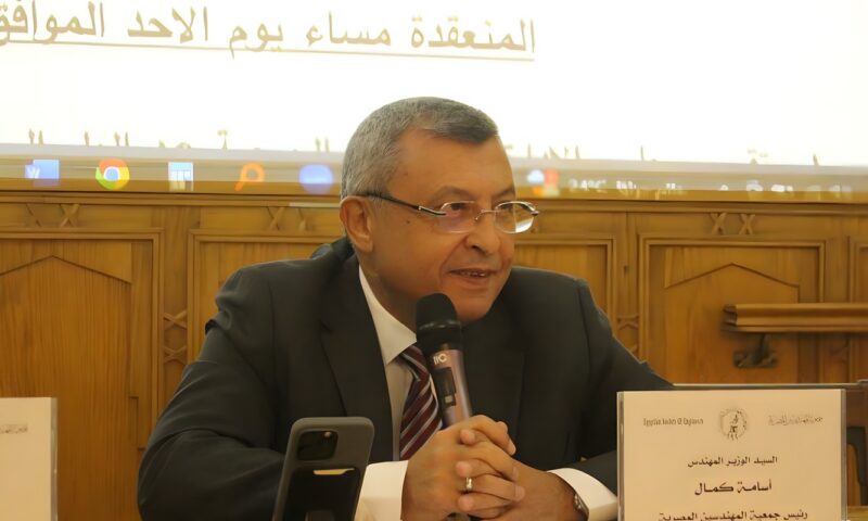 أسامة كمال يحذر من استمرار اضطراب أسواق البترول.. ويكشف تأثير الحرب والانتخابات على أسعار الطاقة