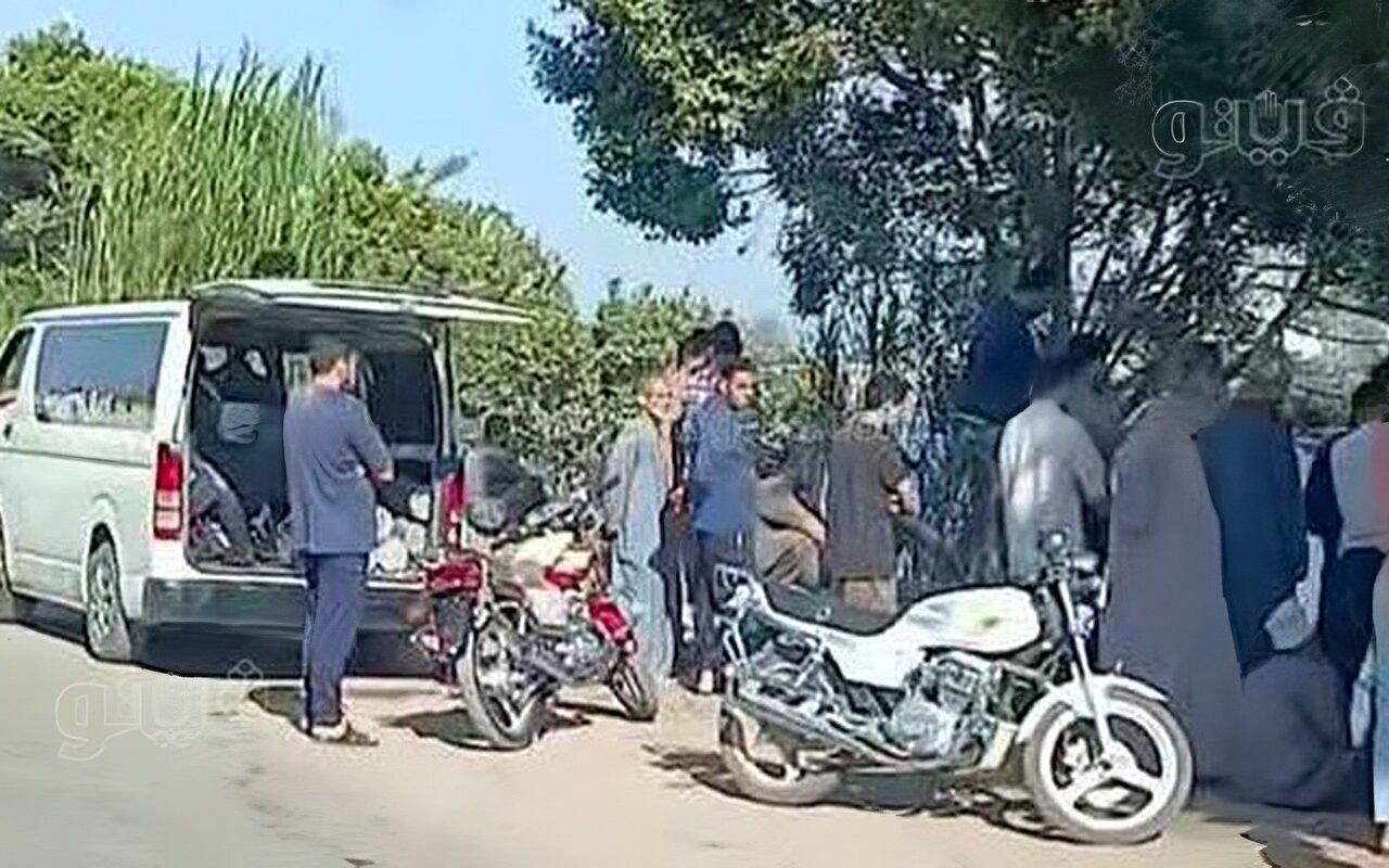 مصرع شابين من عائلة واحدة إثر انقلاب سيارة في بحر العباسي بالغربية