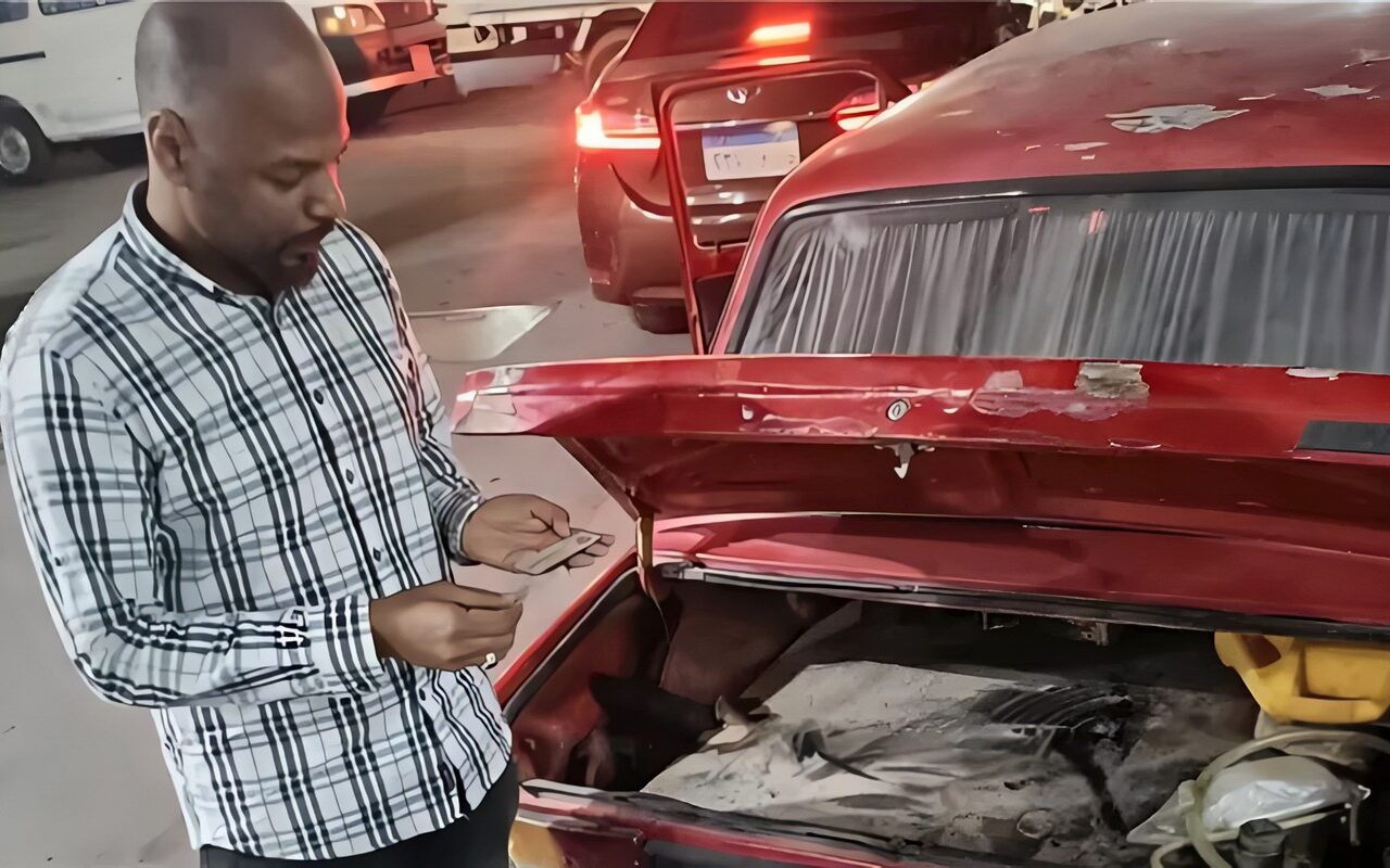 ضبط سيارة ملاكي بداخلها 120 لتر بنزين 80 تمهيدًا لبيعها بالسوق السوداء