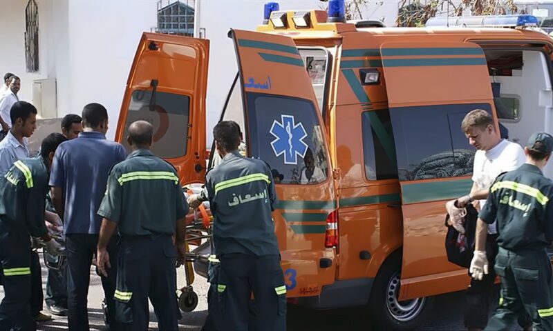 إصابة 3 أشخاص في اصطدام سيارة بحاجز خرساني بمحطة الأتوبيس الترددي السخنة