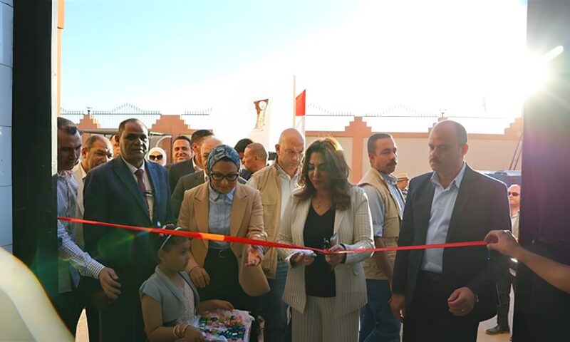 بتكلفة 21 مليون جنيه، منال عوض تفتتح مجزر موط المطور بالوادي الجديد