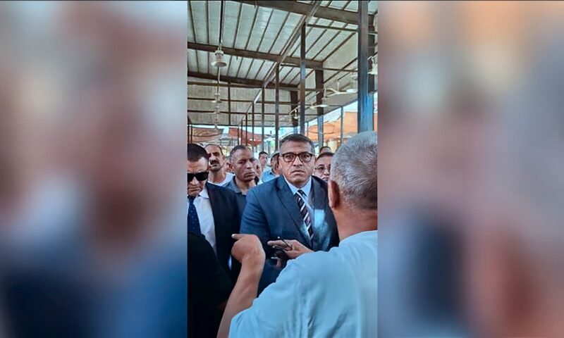 محافظ قنا يحيل مسؤولي السوق الحضاري ومجلس المدينة بنجع حمادي للتحقيق (فيديو)