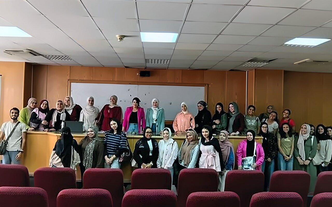 كلية الألسن بجامعة عين شمس تناقش تحديات الترجمة من وإلى السواحيلية
