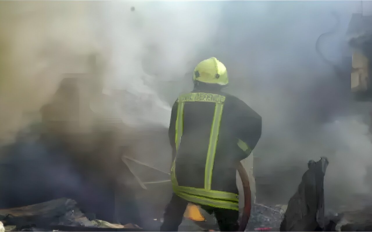 السيطرة على حريق بمحول كهرباء بالطريق الزراعي بالقليوبية