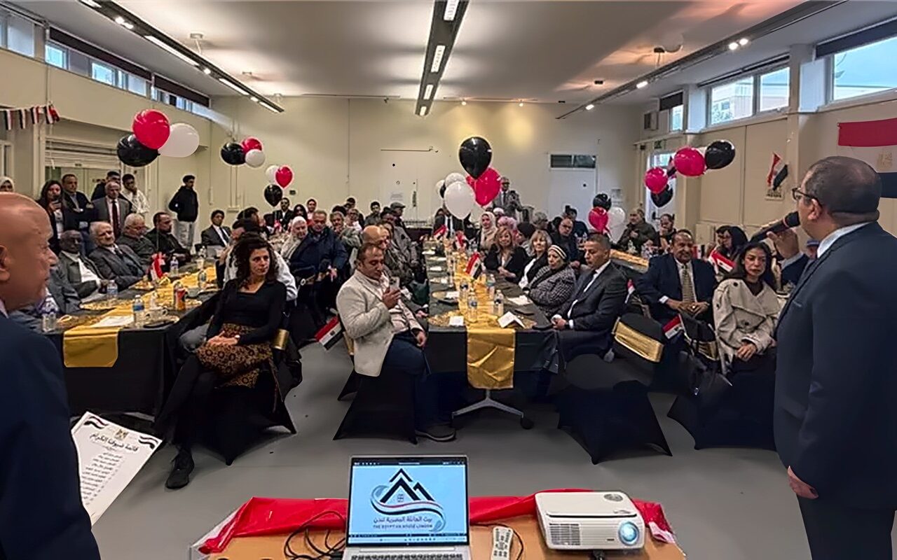 بيت العائلة المصرية في لندن يحتفل بذكرى انتصارات أكتوبر بمشاركة واسعة من أبناء الجالية