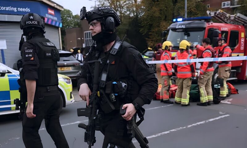 بعد حادثة فيرفورد، الشرطة البريطانية توقف شخصين حاولا اختراق سياج قاعدة جوية