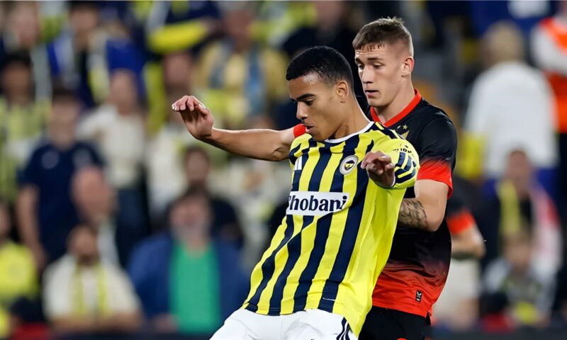 سلافيا براج يخطف تعادلًا مثيرًا من فنربخشة 2-2 في دوري أبطال أوروبا