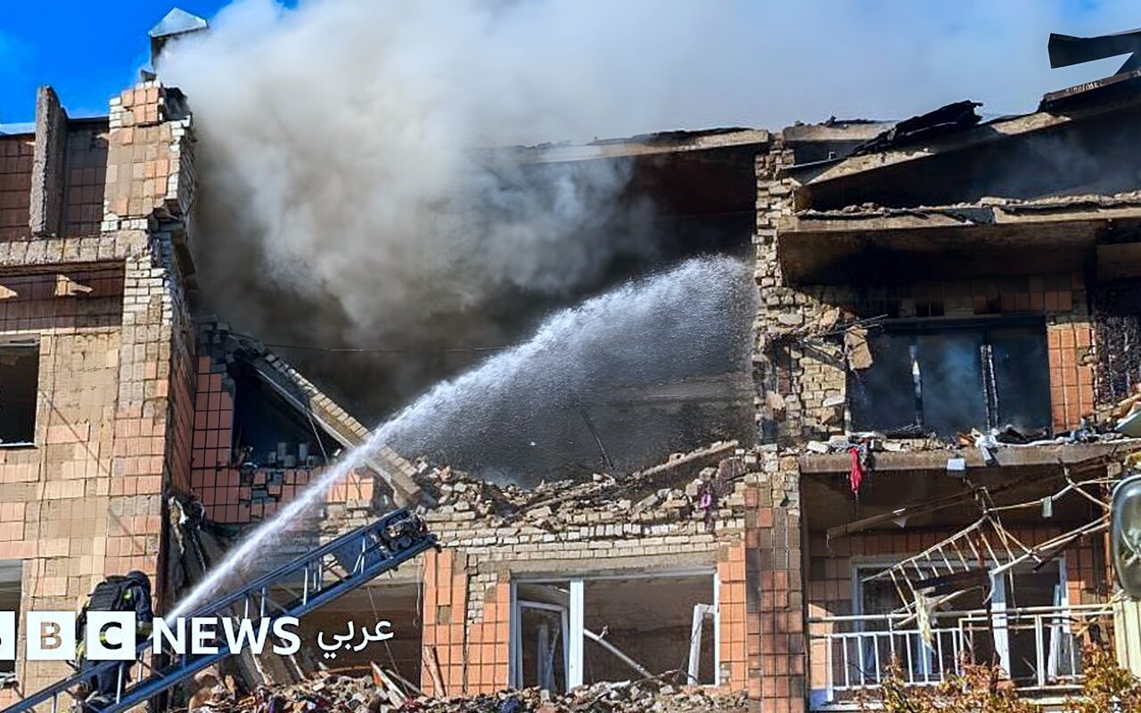 زيلينسكي: روسيا استهدفت ست منشآت للطاقة منذ إعلان ترامب عن وقف إطلاق النار
