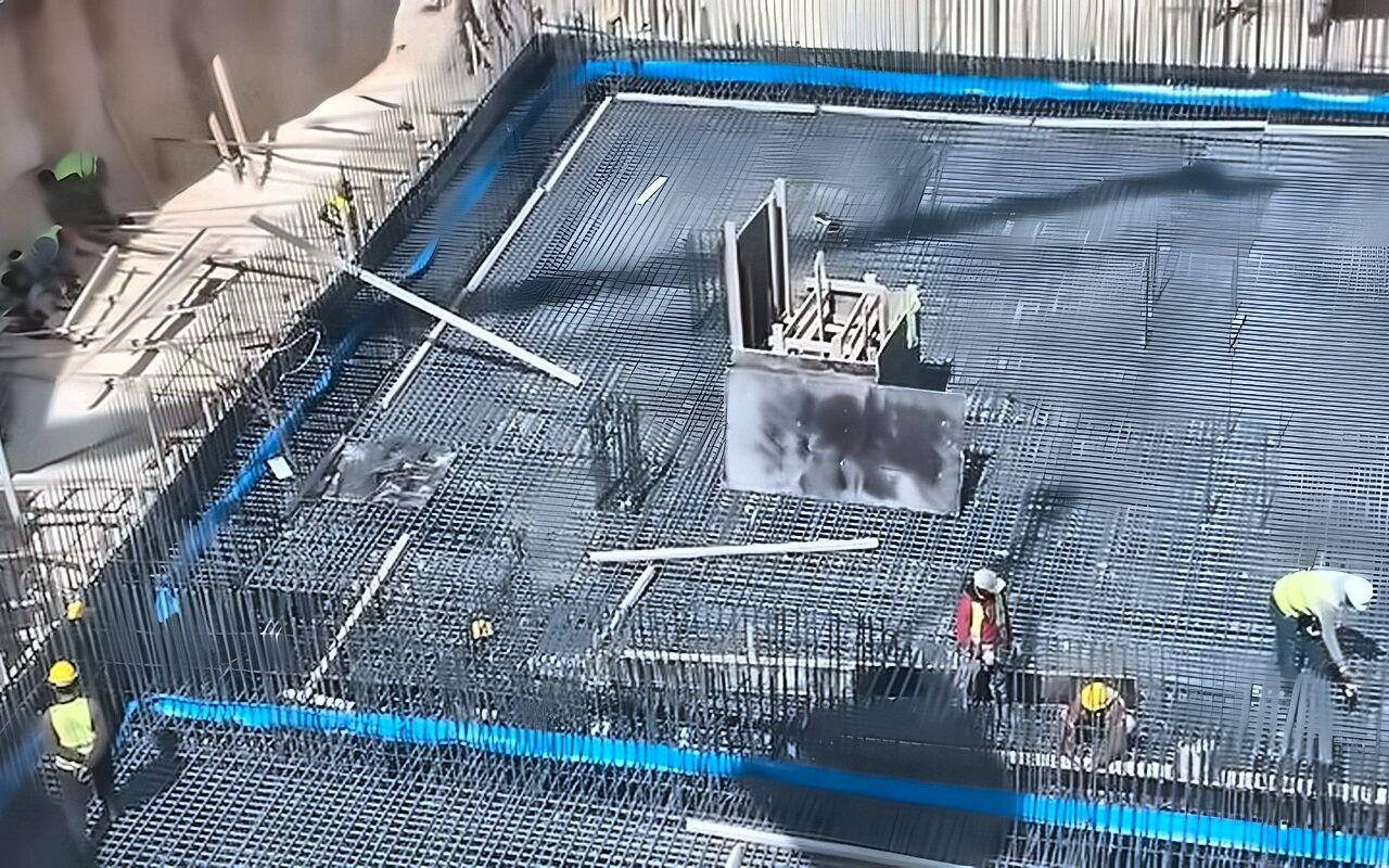 رئيس جهاز تنمية مدينة السويس الجديدة تتابع معدلات تنفيذ مشروعات المرافق