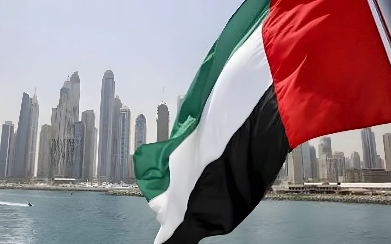 الإمارات تدين الهجمات الحوثية على مطاري أبها والملك خالد في السعودية