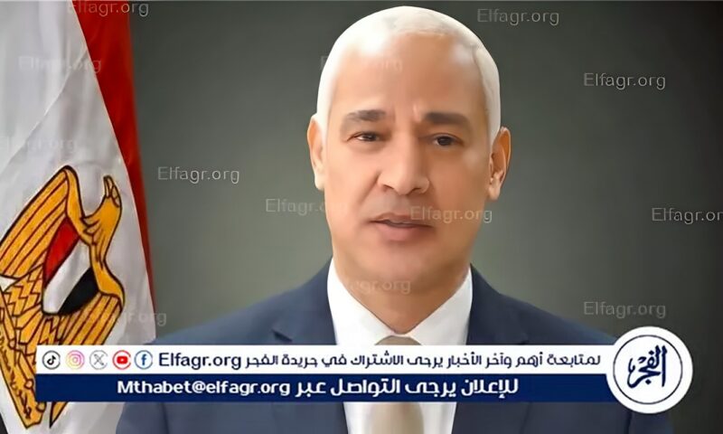 رئيس جامعة أسيوط يشيد بنجاح الحملة التعريفية بالدبلومات المهنية بالجامعة