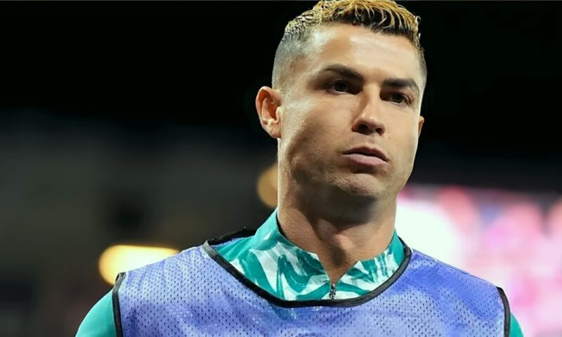 الاتحاد البرتغالي يعاقب كريستيانو رونالدو بالإيقاف والغرامة