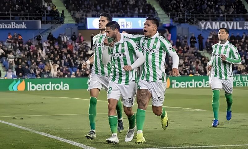 الدوري الإسباني، ريال بيتيس يتقدم على أوساسونا 0/2 في الشوط الأول