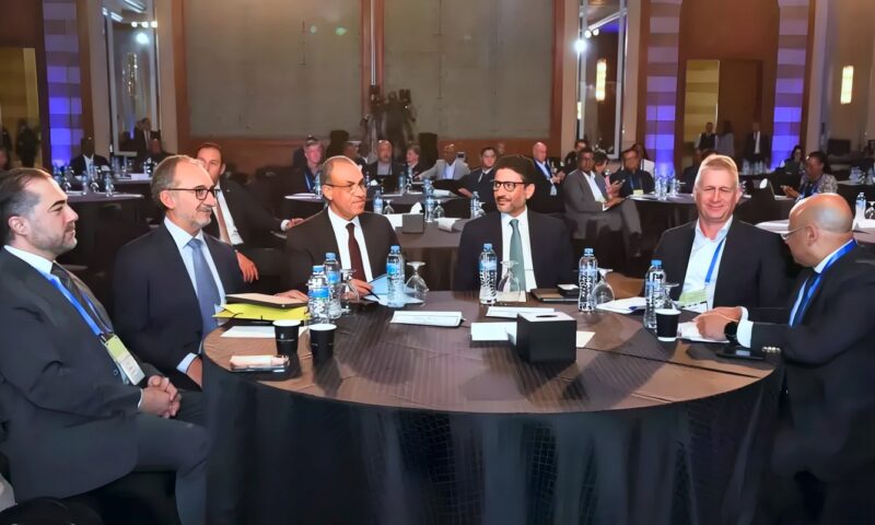 وزير الخارجية يشارك في أعمال المؤتمر العالمي الخامس للتصنيع