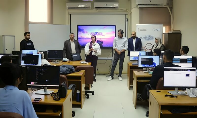 انطلاق أولى فعاليات مسار هندسة البرمجيات الخلفية لتأهيل كوادر للقطاع المصرفي