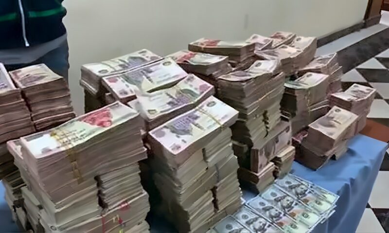 عرضا 10 آلاف جنيه مزيفة مقابل 200 جنيه سليمة.. تفاصيل قضية تزييف العملات بالبساتين