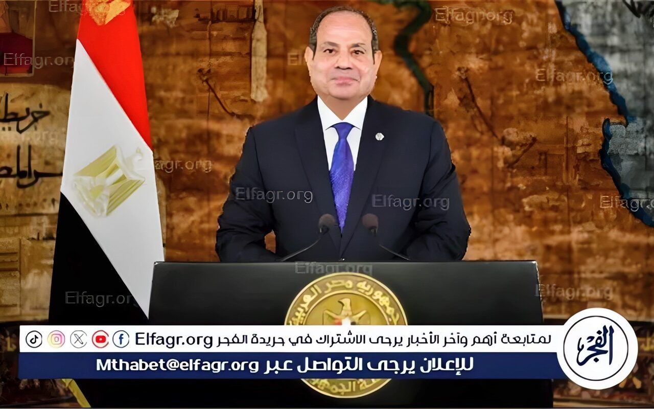 السيسي يشيد بعمدة السرارية في المنيا: تجربة محلية قادرة على إحداث تغيير كبير في قرى مصر