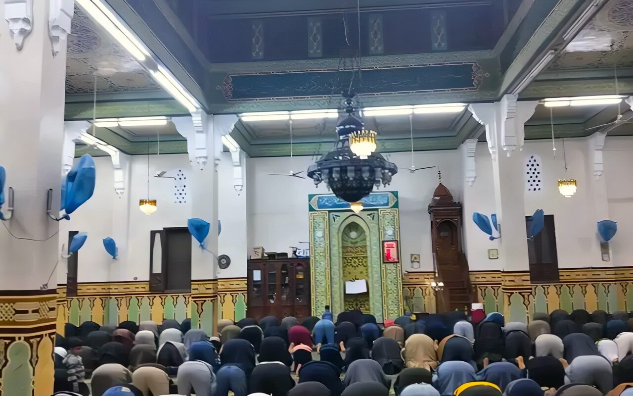 مواقيت الصلاة اليوم الأربعاء، موعد أذان الظهر في القاهرة والمحافظات