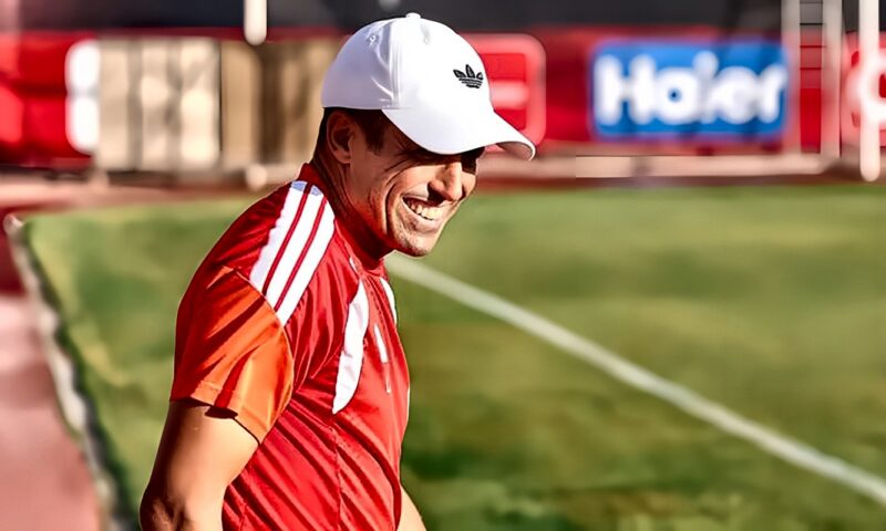 الأهلي يستعد لمباراة القمة أمام الزمالك بمحاضرة بالفيديو