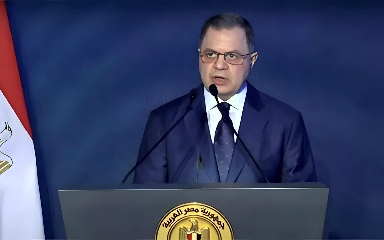 ترحيل كاميرونية خارج البلاد لأسباب تتعلق بالصالح العام