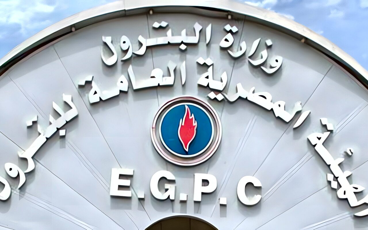 بدءاً من الغد.. البترول تطبق منظومة رقابة لمنع تهريب المنتجات البترولية