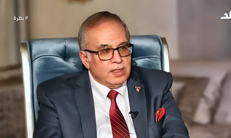 أسامة حمدي يحذر من زيادة أعداد خريجي الطب: المستشفيات غير قادرة على استيعابهم