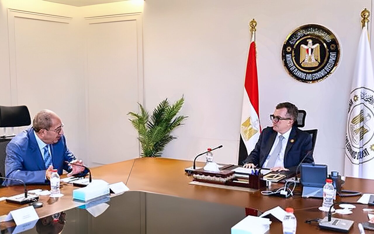 من 1500 منحة إلى مرحلة جديدة.. وزارة التخطيط تتحرك لتجديد شراكة تطوير الكوادر الحكومية