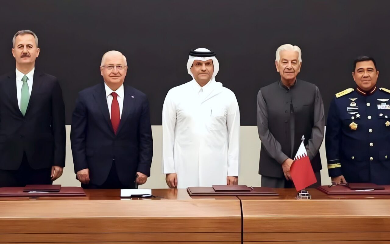 تعاون دفاعي يجمع قطر وباكستان وإندونيسيا وتركيا .. وهذه أبرز عناصره