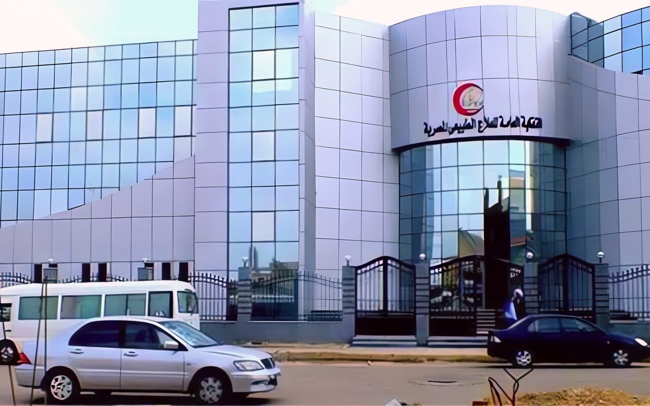 كيف تحمي نفسك من منتحلي صفة أخصائي العلاج الطبيعي؟ 5 خطوات قبل بدء الجلسات