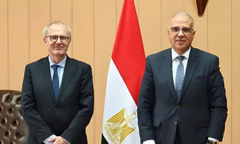 وزير الري يبحث مع اليونسكو تعزيز التعاون في مجالات المياه والبحث العلمي