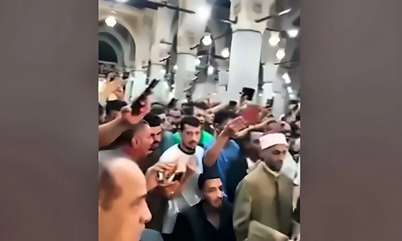 في العيد القومي للمحافظة، وزير الأوقاف يترأس جلسة ذكر وحلقة ابتهالات مع أهالي الغربية (فيديو)