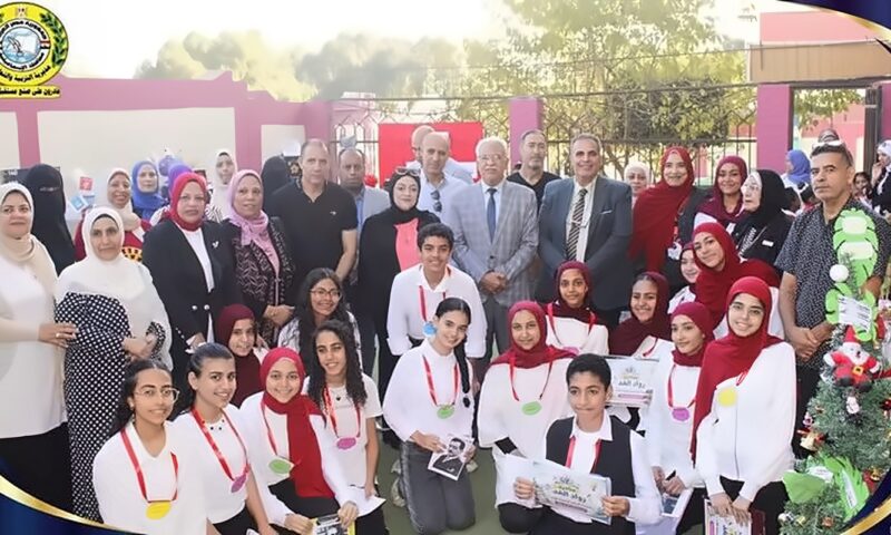 “الطالب بمقعد المدير يوم كامل”، وكيل التعليم بالإسماعيلية يطلق مبادرة “رواد الغد”