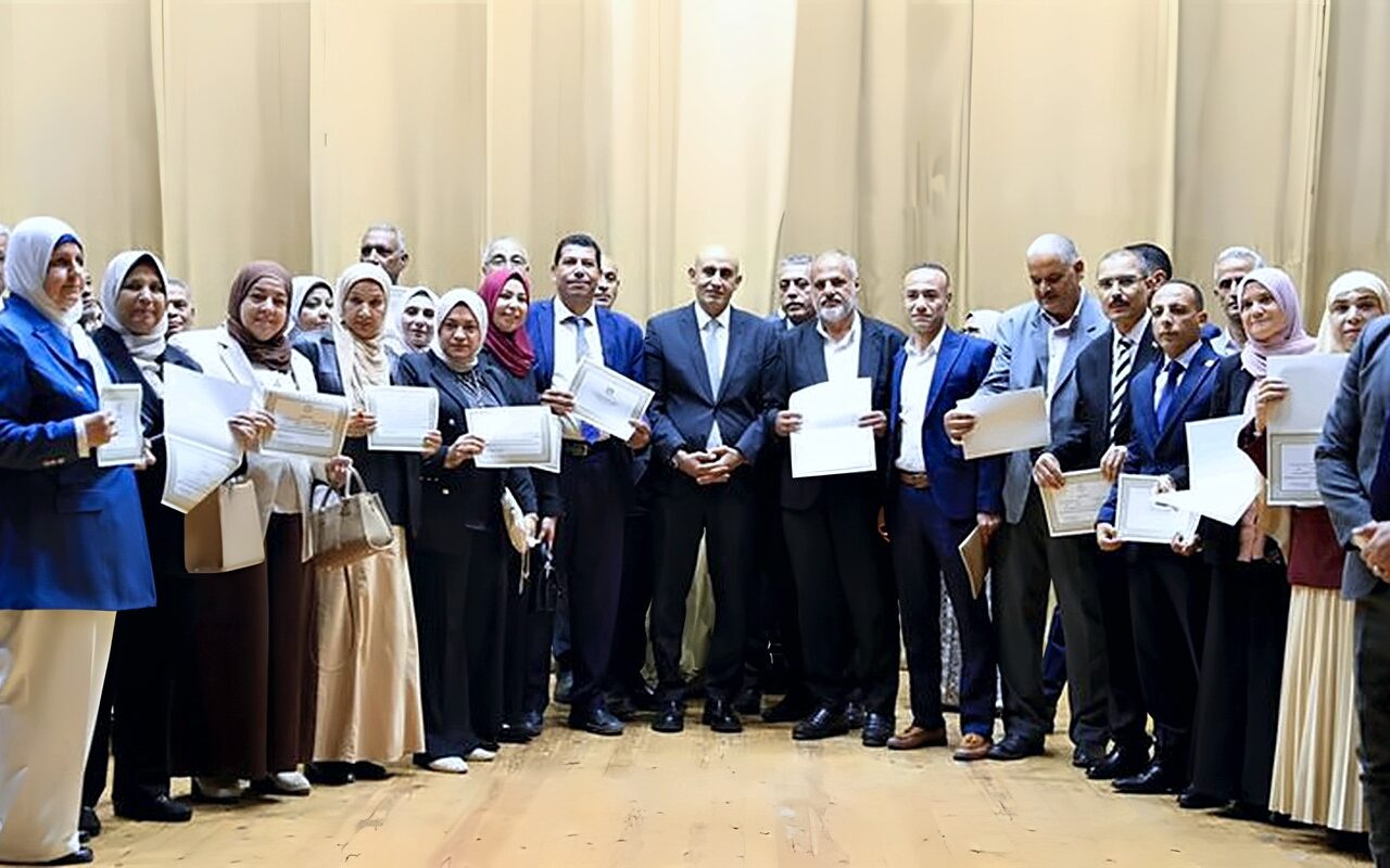 وزير التعليم يكرم مديري المدارس المتميزة على مستوى الجمهورية