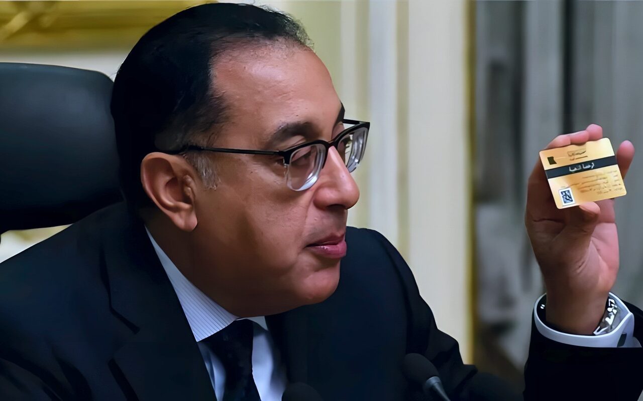 الرخصة الذهبية في مصر، هل تحولت من تسهيل الإجراءات إلى بوابة لجذب الاستثمارات الجديدة؟