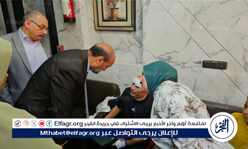 محافظ أسيوط يزور مصابي حادث لاعبي المشروع القومي للموهبة والبطل الأولمبي بمستشفى الشرطة