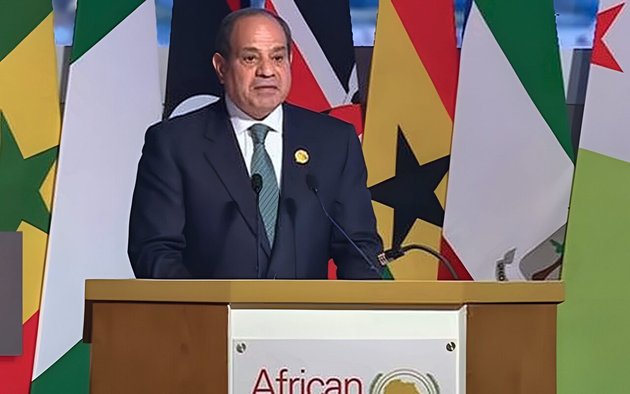 السيسي: إعادة بناء الدول بعد النزاعات مكونا أصيلا من منظومة السلم والأمن الأفريقى