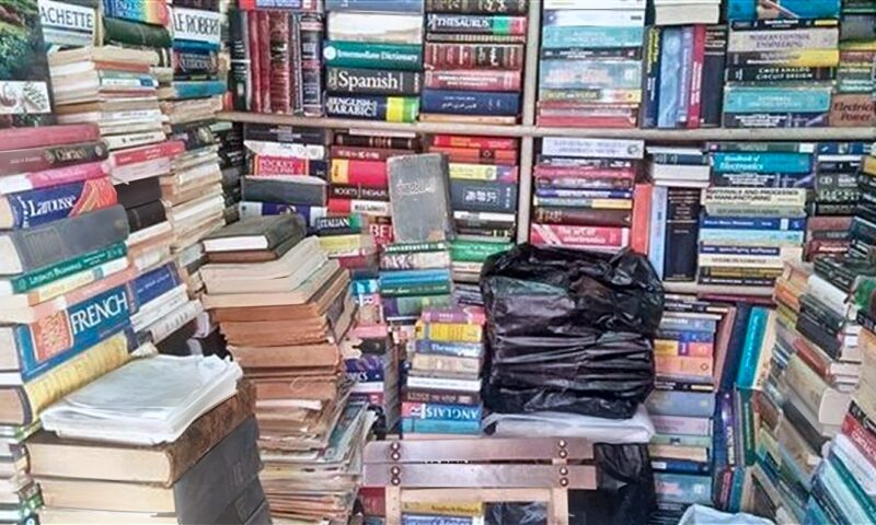 ضبط مطبعة بالمرج وبداخلها 68 ألف مطبوع تجاري مخالف لحقوق الملكية الفكرية