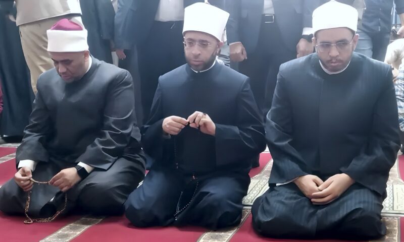 وزير الأوقاف: 300 إمام وخطيب بالقليوبية يشاركون في دورات تدريبية لمواجهة الفكر المتطرف وتحسين الأداء اللغوي