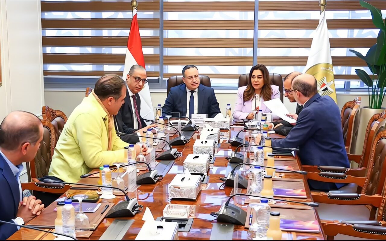 مصر تستعد لقمة المناخ 31 بتركيا، تدريب كوادر شابة وتجهيز الموقف التفاوضي