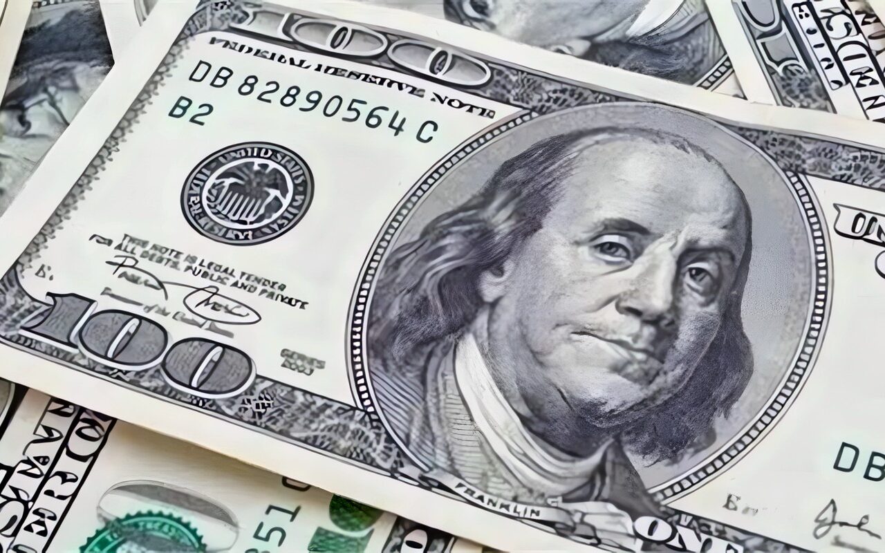 أسعار الدولار في مصر الأحد 25 اكتوبر